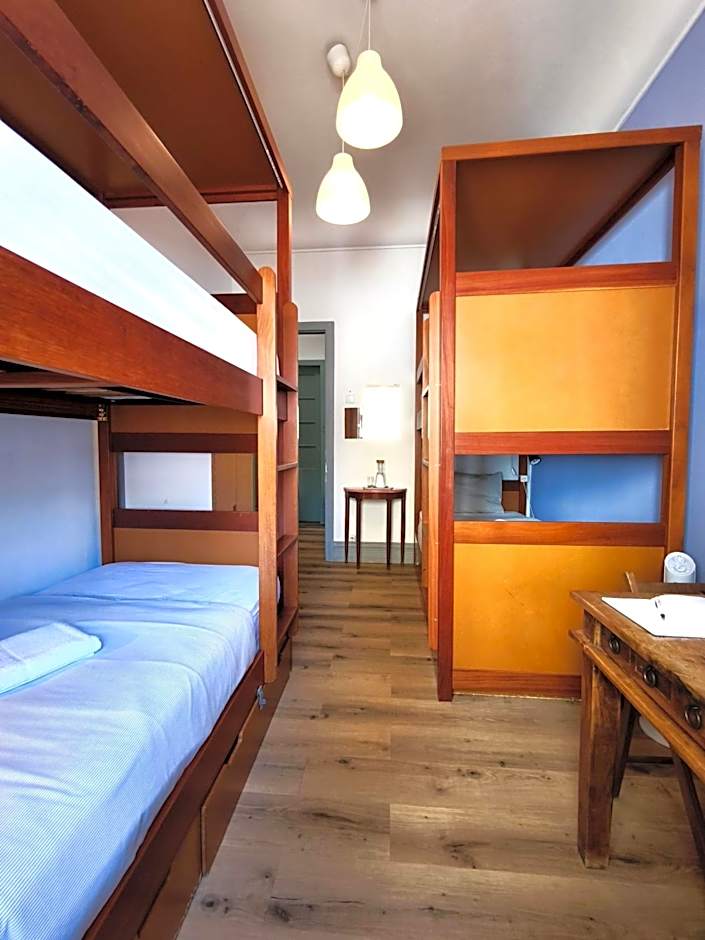 Ey Lisbon GuestHouse