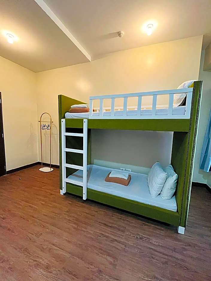 Outlook Ridge Residences