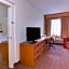 La Quinta Inn & Suites by Wyndham Lakeland East