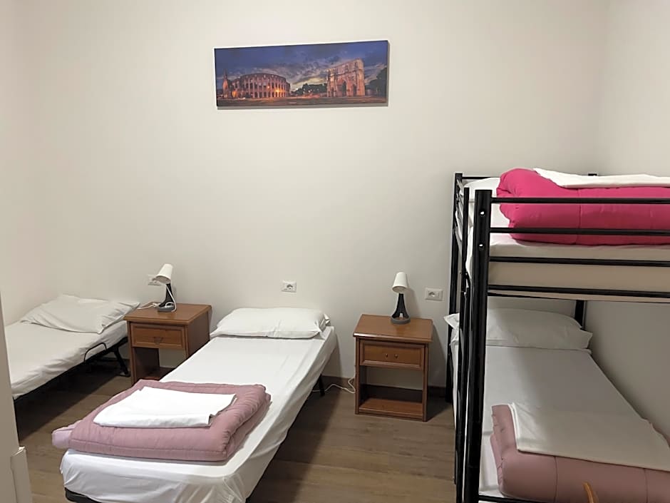 Freedom Traveller Hostel