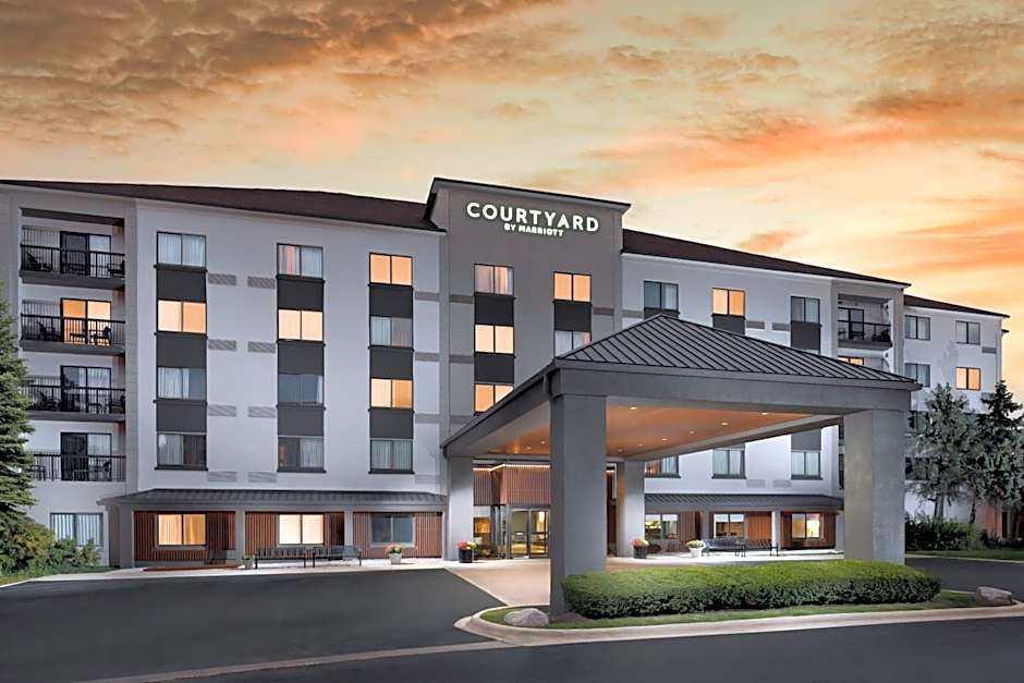 Courtyard by Marriott Chicago Midway Airport