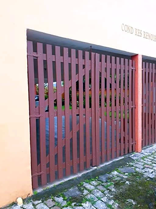 Apartamento, 5 minutos da praia