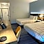 La Quinta Inn & Suites by Wyndham Macon West
