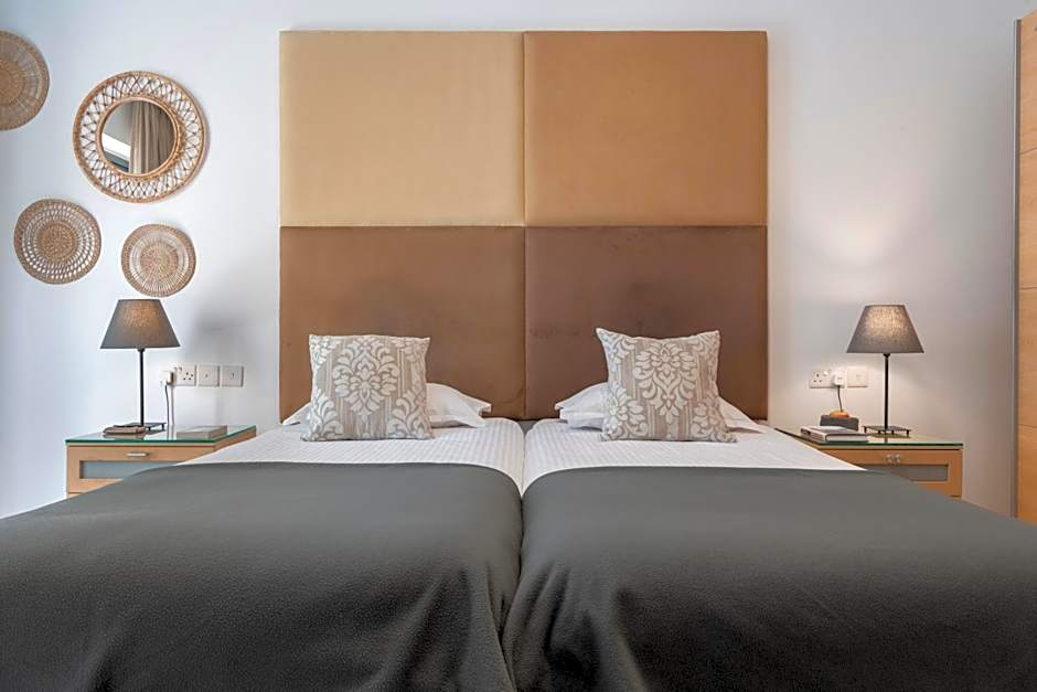 Plaza Regency Hotels