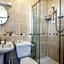 Esklet Guest House