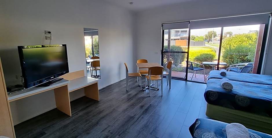 Seaview Motel & Apartments