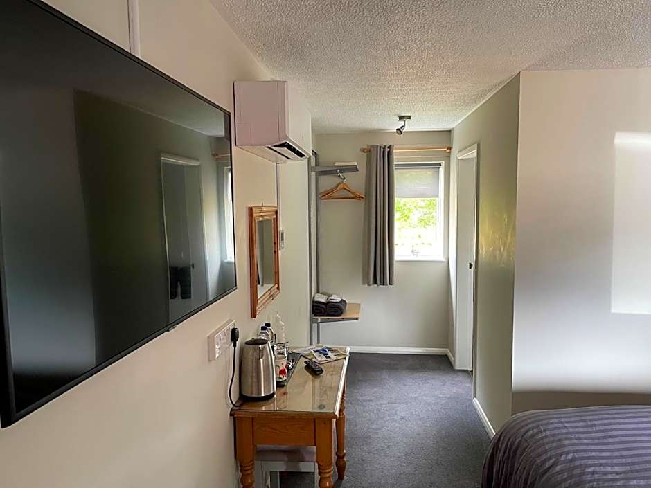 Village Limits Bed and Breakfast Rooms