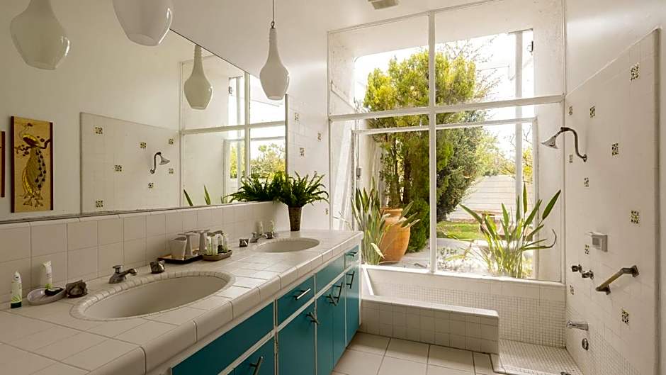 The Monkey Tree Hotel Buyout by AvantStay Entire Hotel Buyout! Funky Rooms with Modern Amenities!