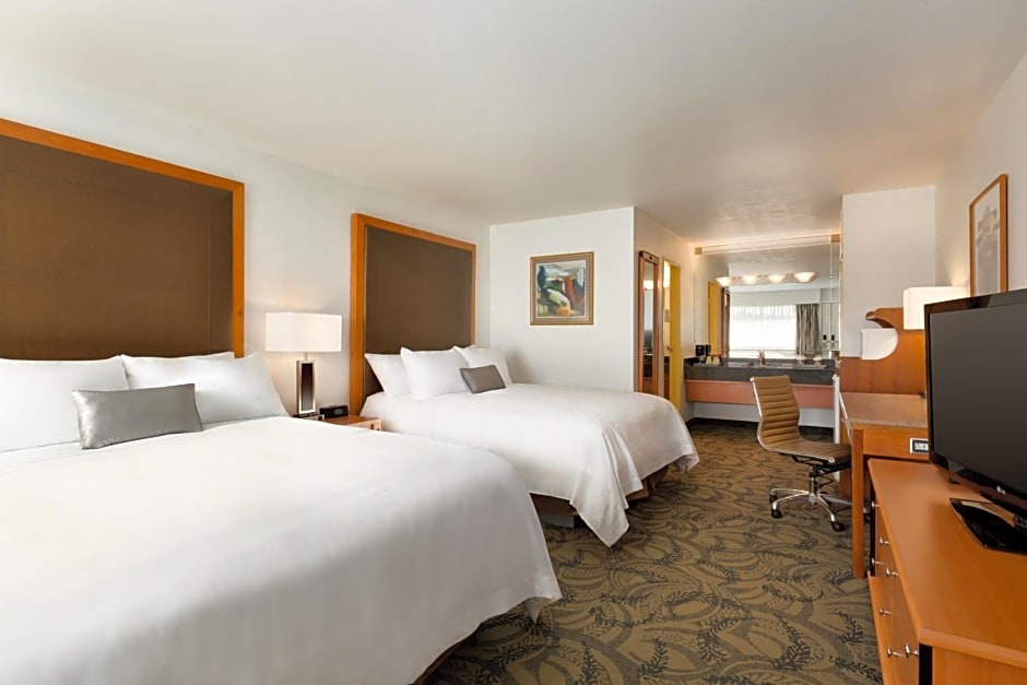 Poco Inn and Suites Hotel and Conference Center