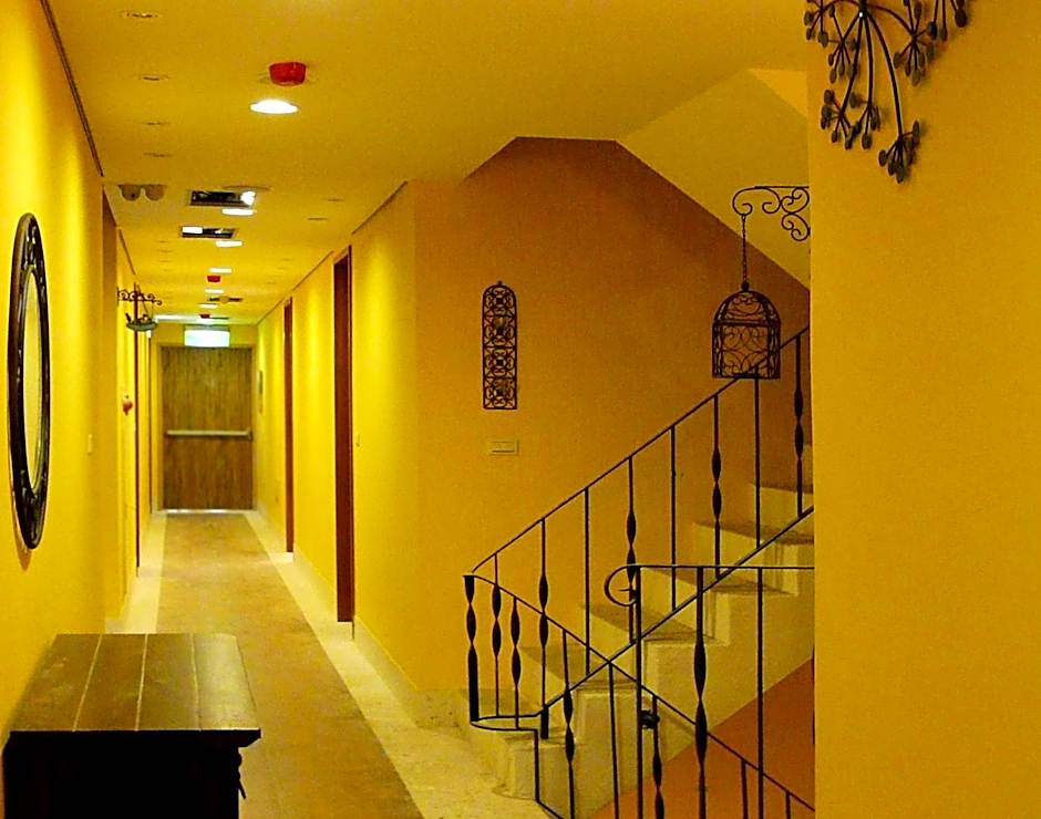 Moroccan Holiday Suite