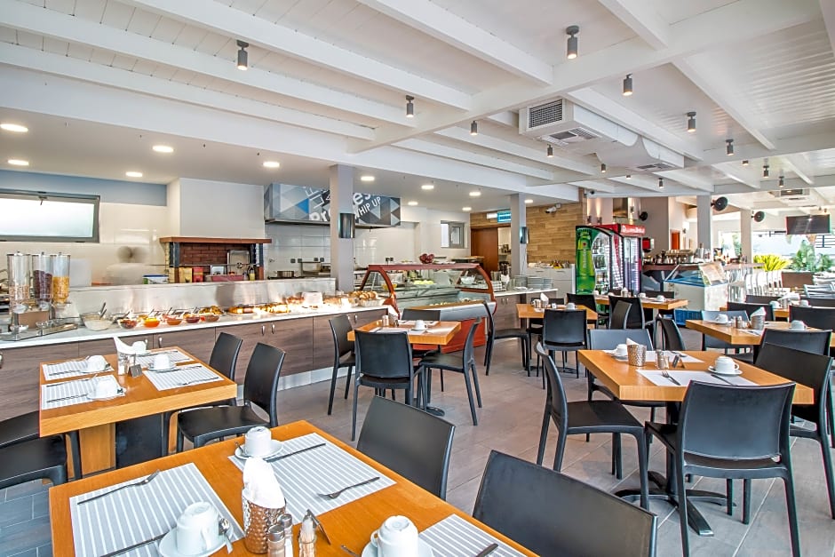 Sunny Days Hotel Apt