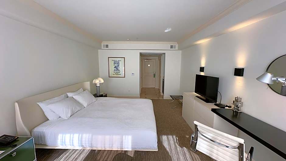Oxford Palace Hotel