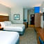 Holiday Inn Express Hotel & Suites New Boston