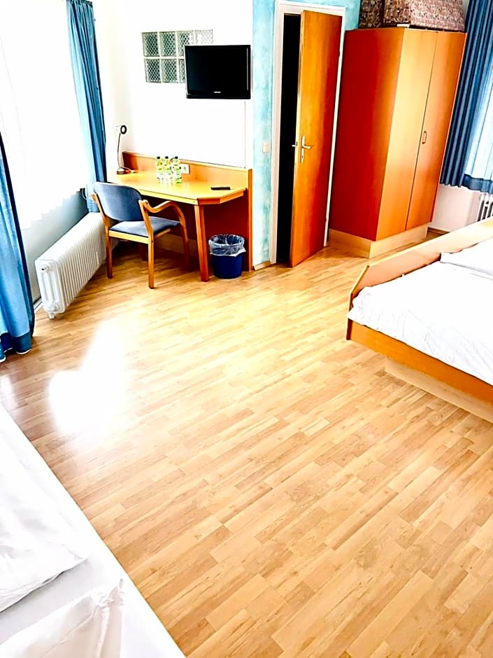 MC Hotel