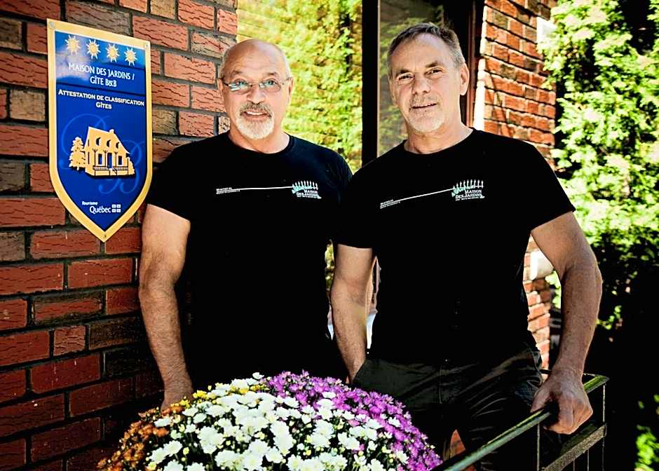 Maison Des Jardins B & B