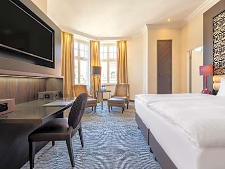 Grand Deluxe Double Room