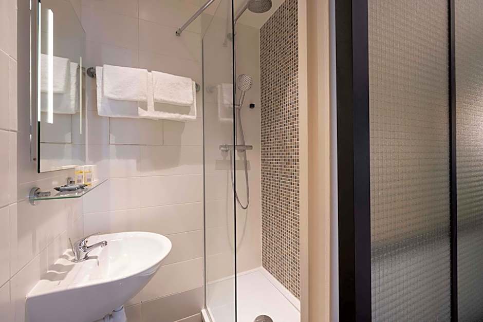 Hotel at Gare du Nord