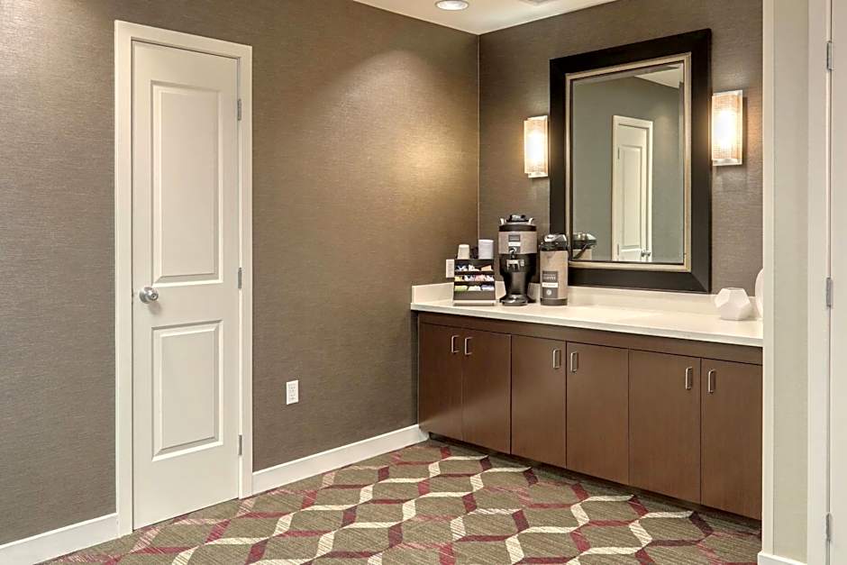 Residence Inn by Marriott Woodbridge Edison/Raritan Center