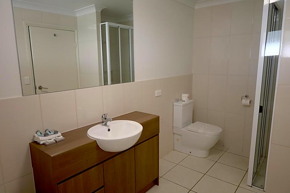The Australian Hotel Motel