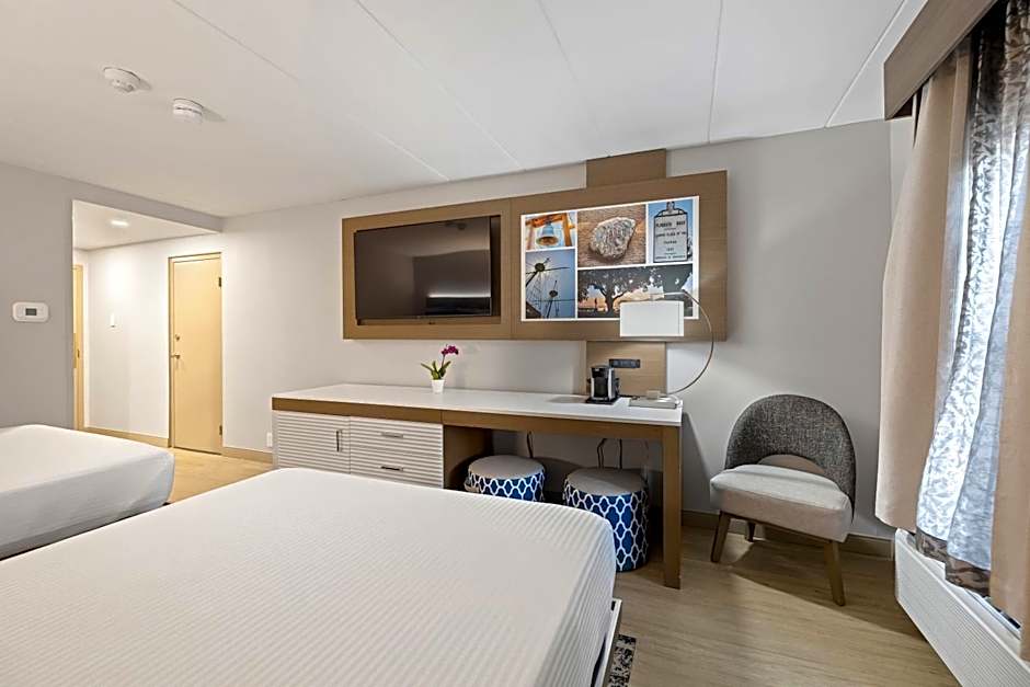John Carver Inn & Spa