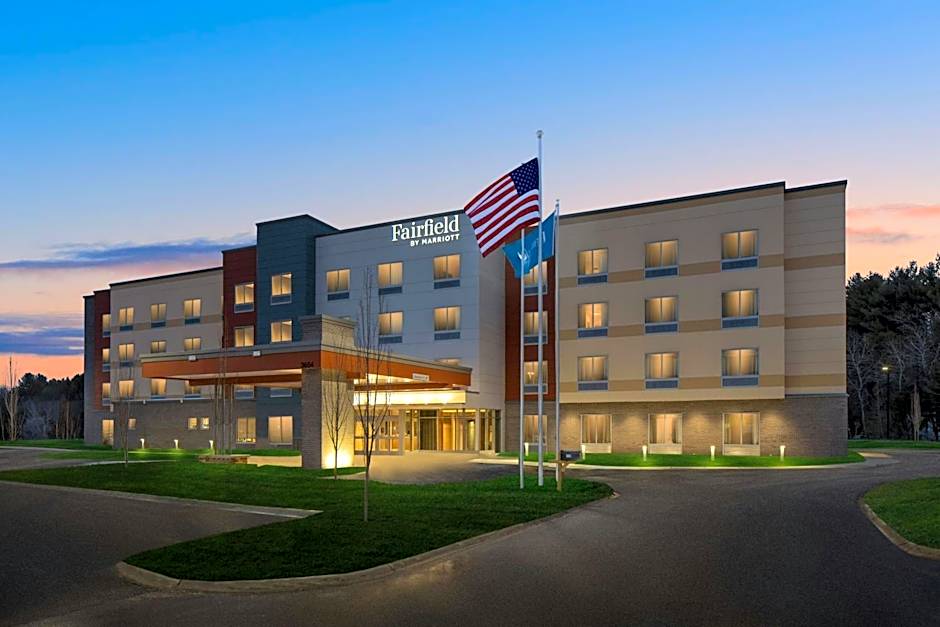 Fairfield by Marriott Inn & Suites Traverse City