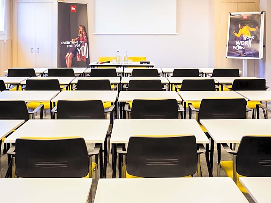 Ibis Plzen