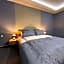 Hotel Residenz Luxury - Outletcity - Parken - Klima - 24h Check-In