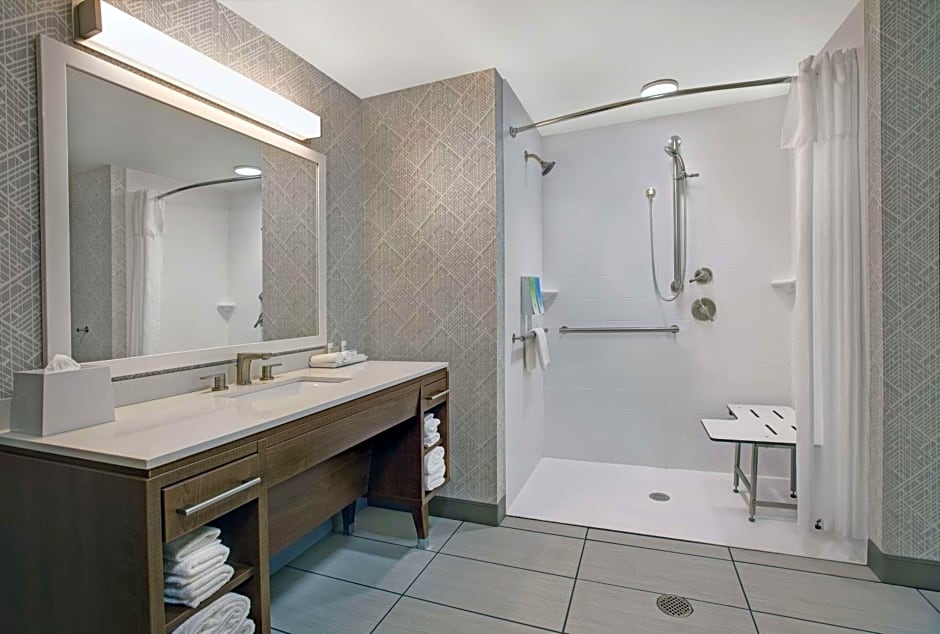 Home2 Suites by Hilton Asheville Airport