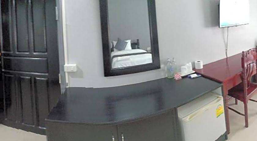 Submukda phoomplace hotel