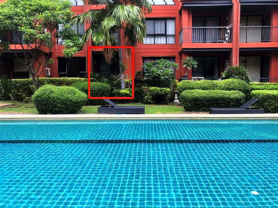 Bluroc Huahin Pool View