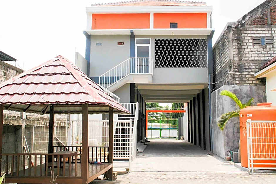 Puri Karomah Syariah RedPartner