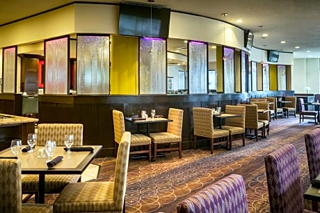 Crowne Plaza Anchorage-Midtown By IHG