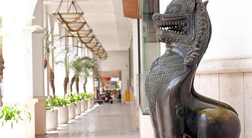 Lichia Royal Garden Hotel