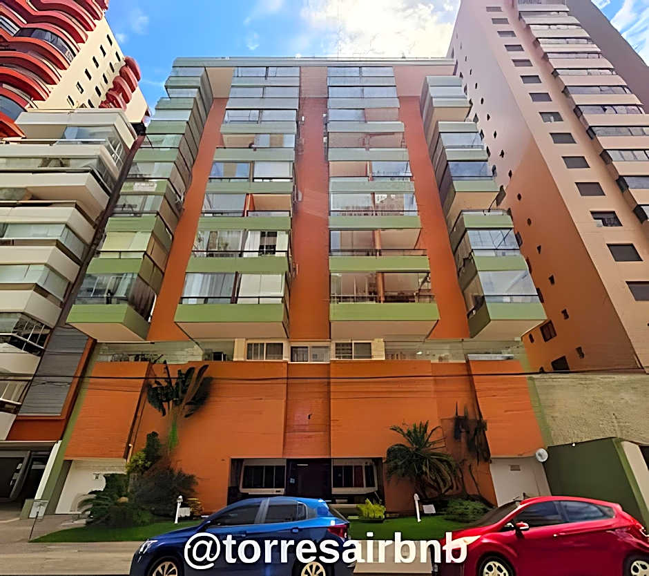 Cobertura duplex a memos de 300mts do mar | Quatro Praças