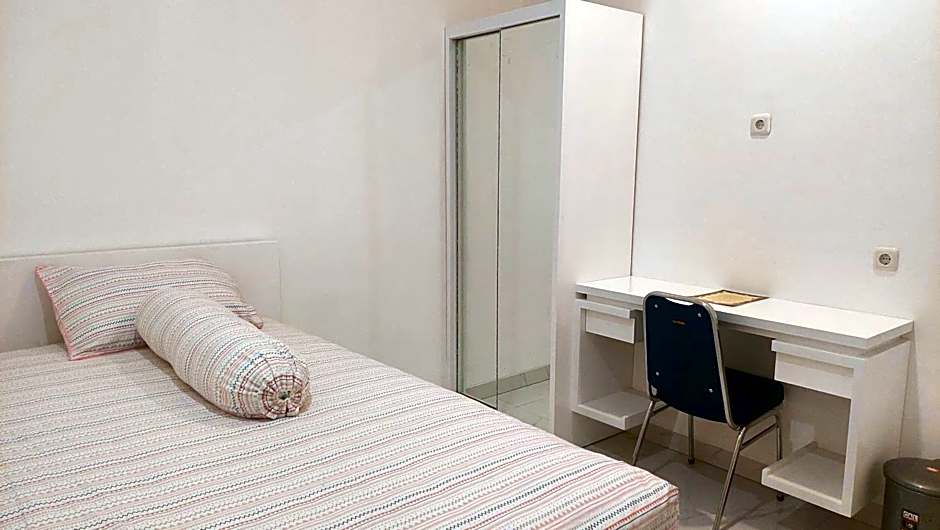 Hotel Wisma Mangurna