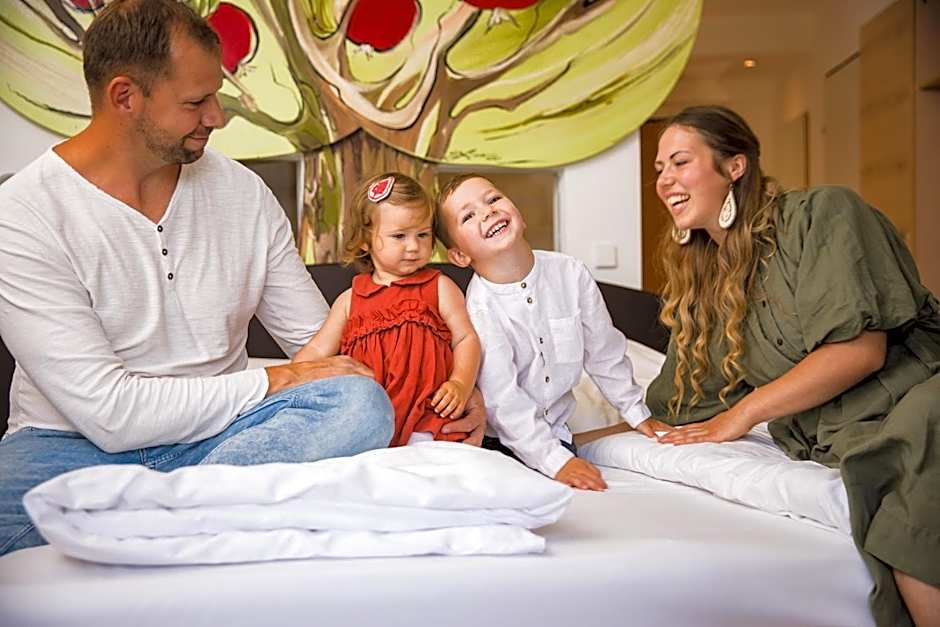 Pension Sonnengarten & Therme included - auch am An- & Abreisetag!