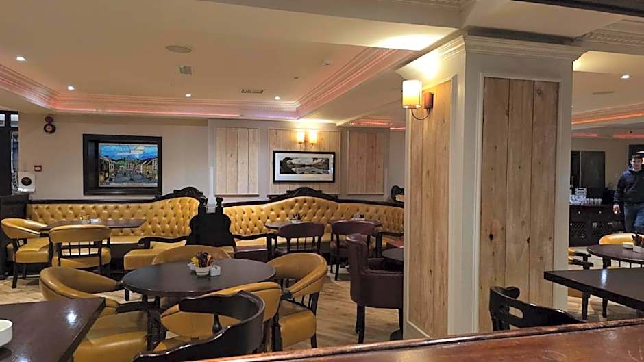 The Bailie, Main St Bailieborough, A82T6C6