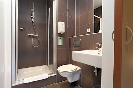 FAMILY ROOM DELUXE 2 BEDROOMS