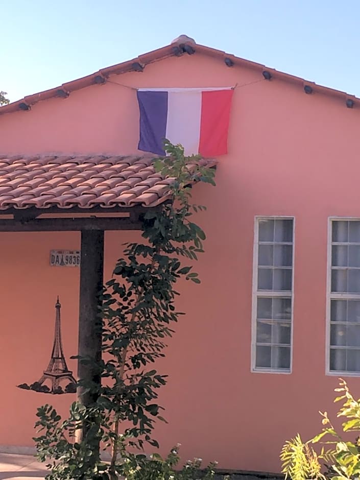 Pousada e Chales Mambaí Inn