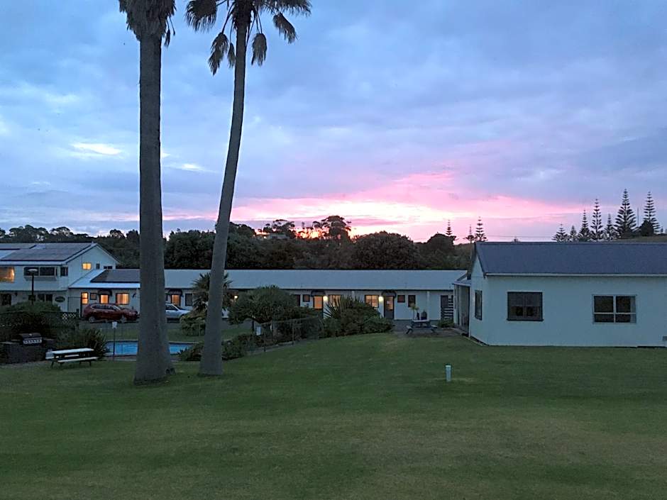 Pukenui Lodge Motel
