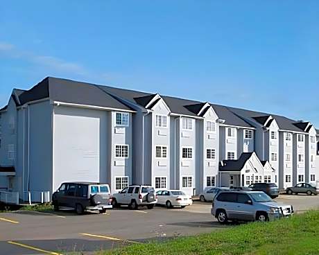 St Clair Inn and Suites