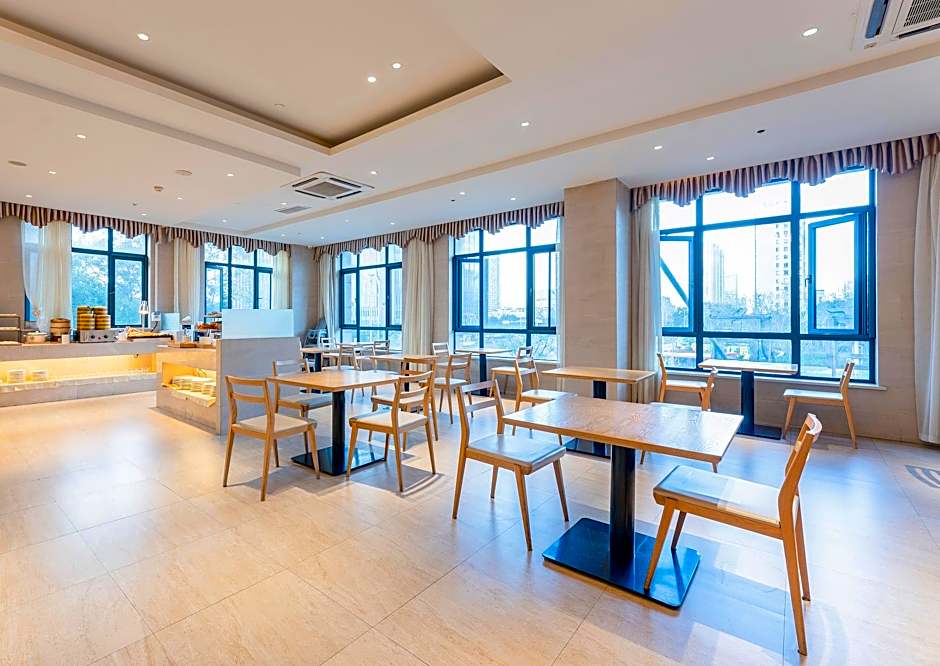 Ji Hotel Ningbo Yinzhou Wanda