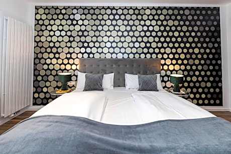 Superior Suite Apartment with Balcony