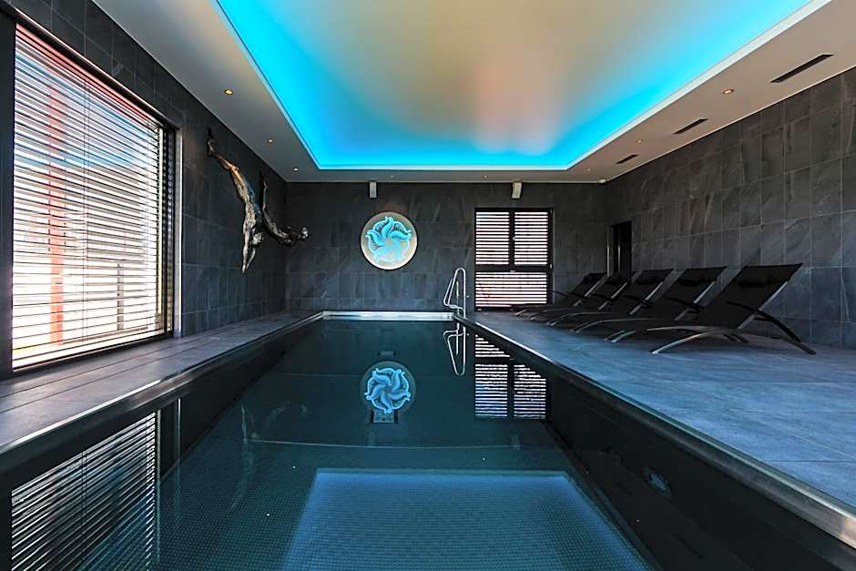 Barok Hotel and Apartments