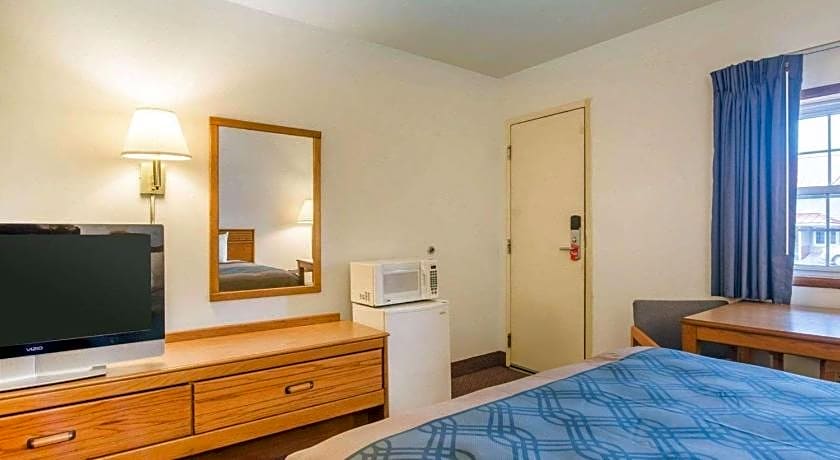 Econo Lodge St. Albans
