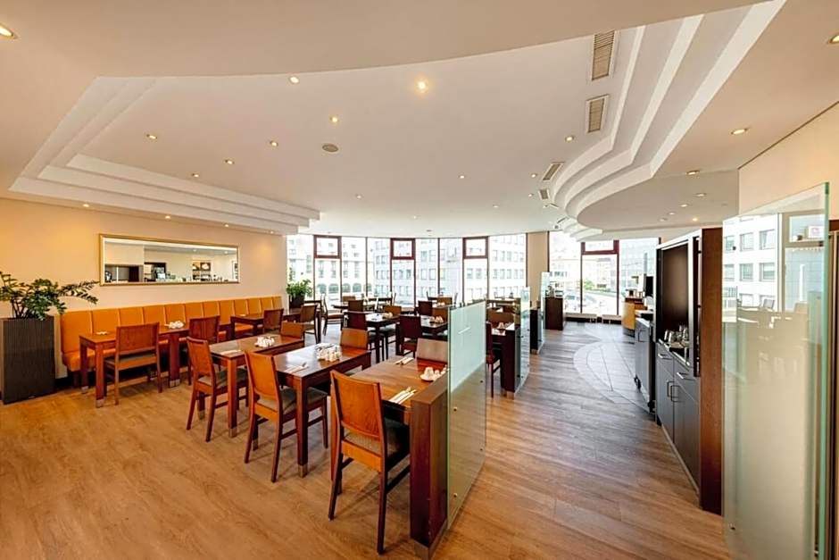 Rugs Hotel Augsburg, Trademark Collection by Wyndham
