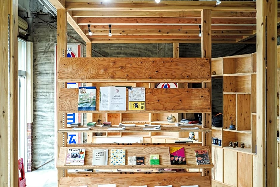 Arashima Hostel
