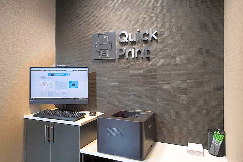 Courtyard by Marriott Atlanta Alpharetta/Avalon Area