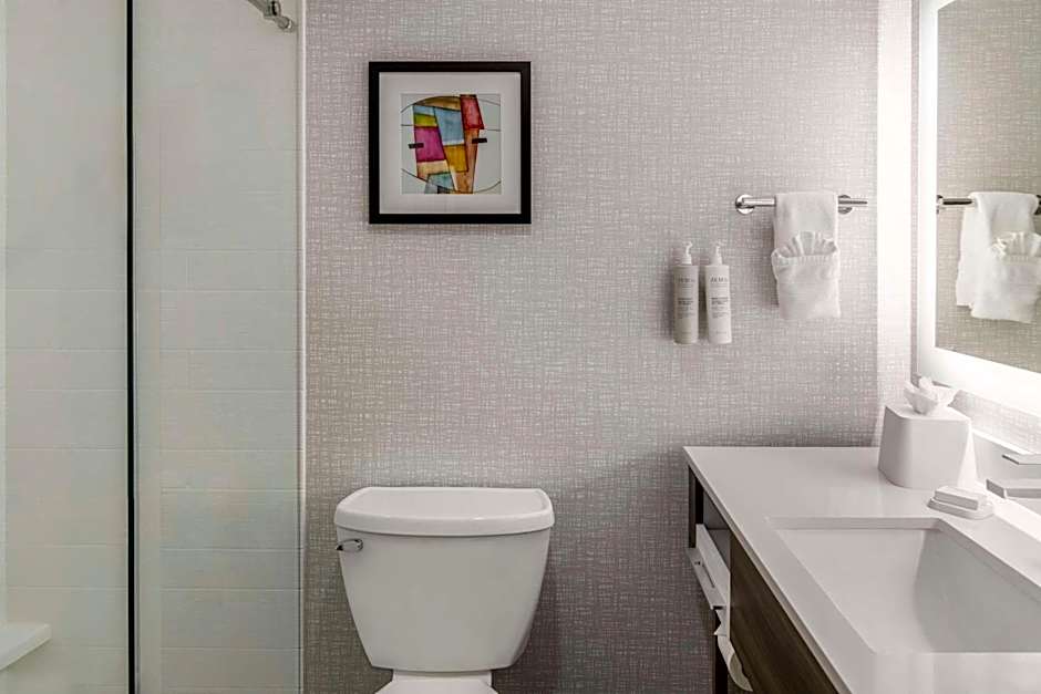 Hampton Inn By Hilton Olathe