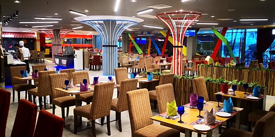 Casuarina@Meru Hotel